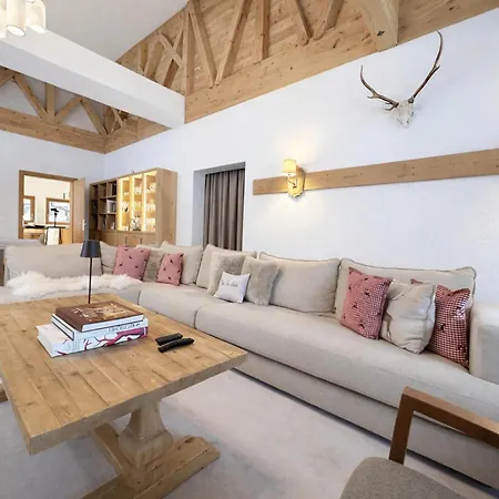 Luxury Kirchberg Chalet *