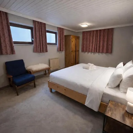 Luxury Kirchberg Chalet